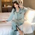 2021 Mujeres Seda de hielo de manga larga Pijamas de lujo ligeros Encaje Split Primavera Otoño Conjunto de pijamas al por mayor
